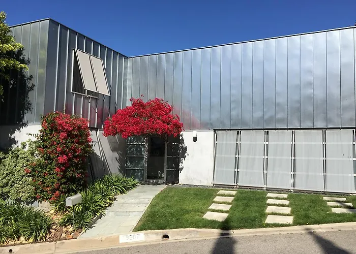 Silver Box Beverly Hills